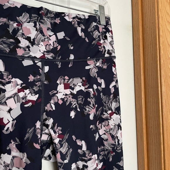 Athleta Challenge Bloom 7/8 Length Blue Floral Size Small - Picture 4 of 12